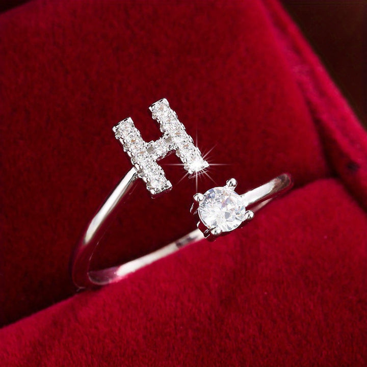 Avery | Initial Ring