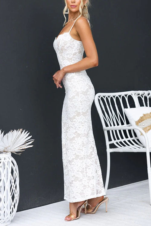 Valerisse | Lace Maxi Dress