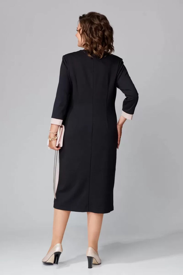 Rowen | Contrast V-Neck Midi Dress
