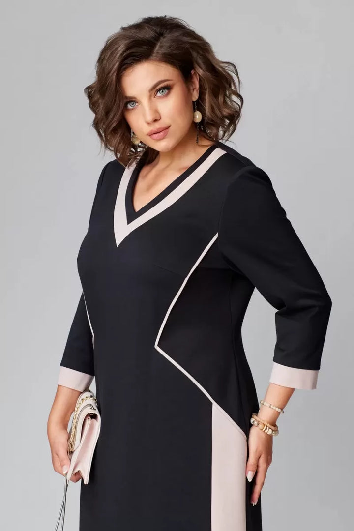 Rowen | Contrast V-Neck Midi Dress