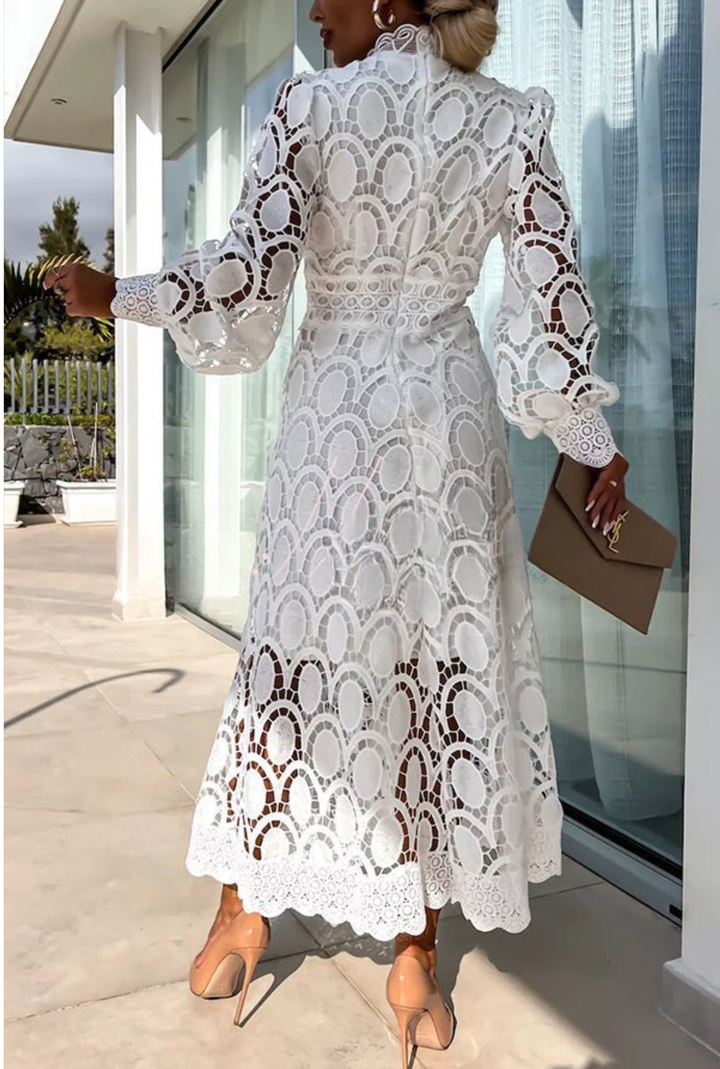 Céliane | Lace Elegance Midi Dress