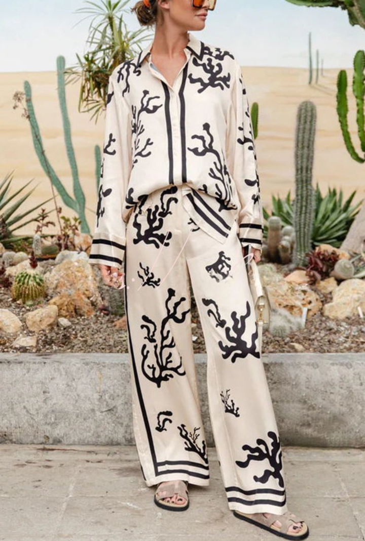 Avelle | Printed Satin Pants