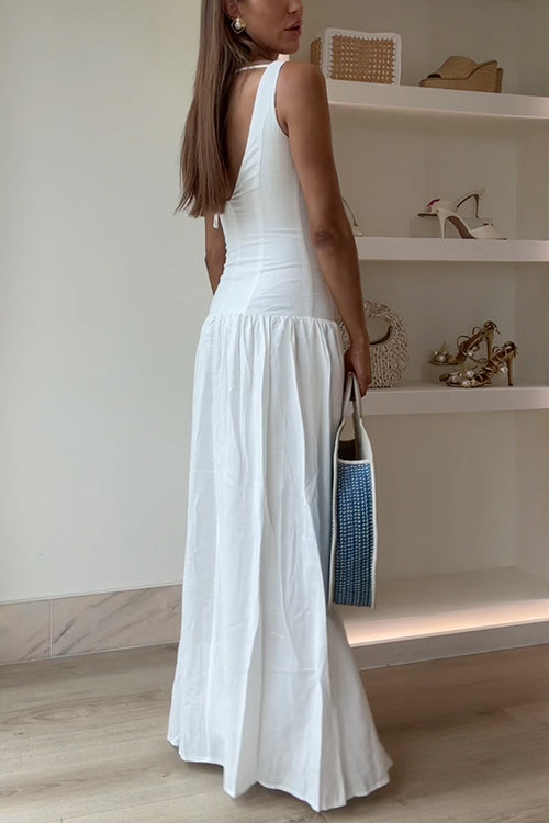 Liarina | Backless Maxi Dress