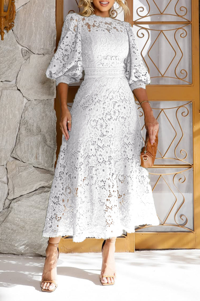 Elvaré | Lace Midi Dress