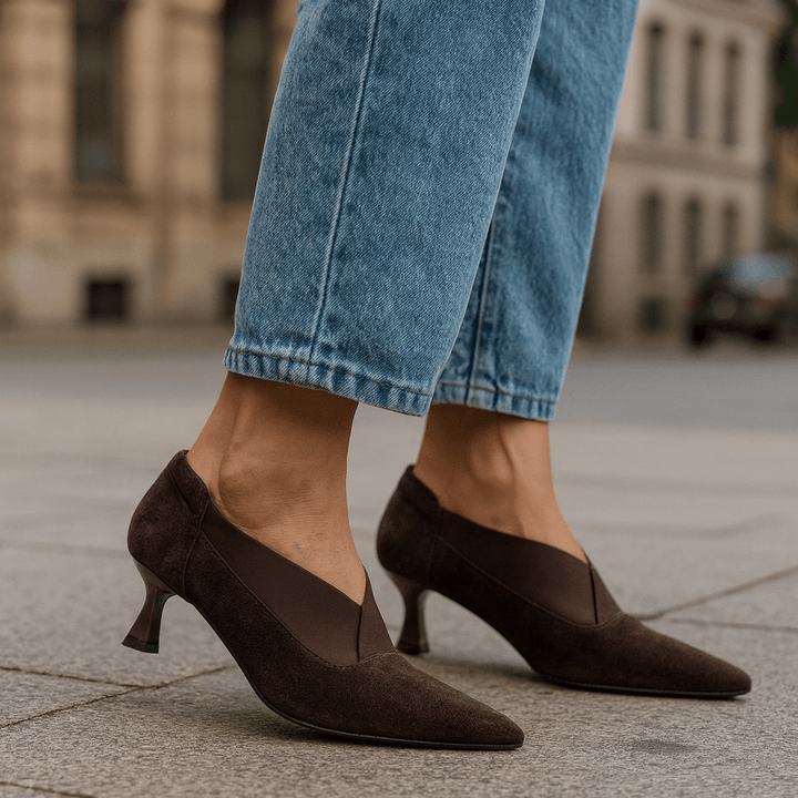 Sanda | Suede Kitten Heels
