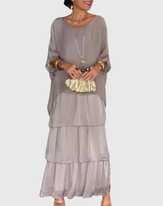 Soreia | Flowing Maxi Dress