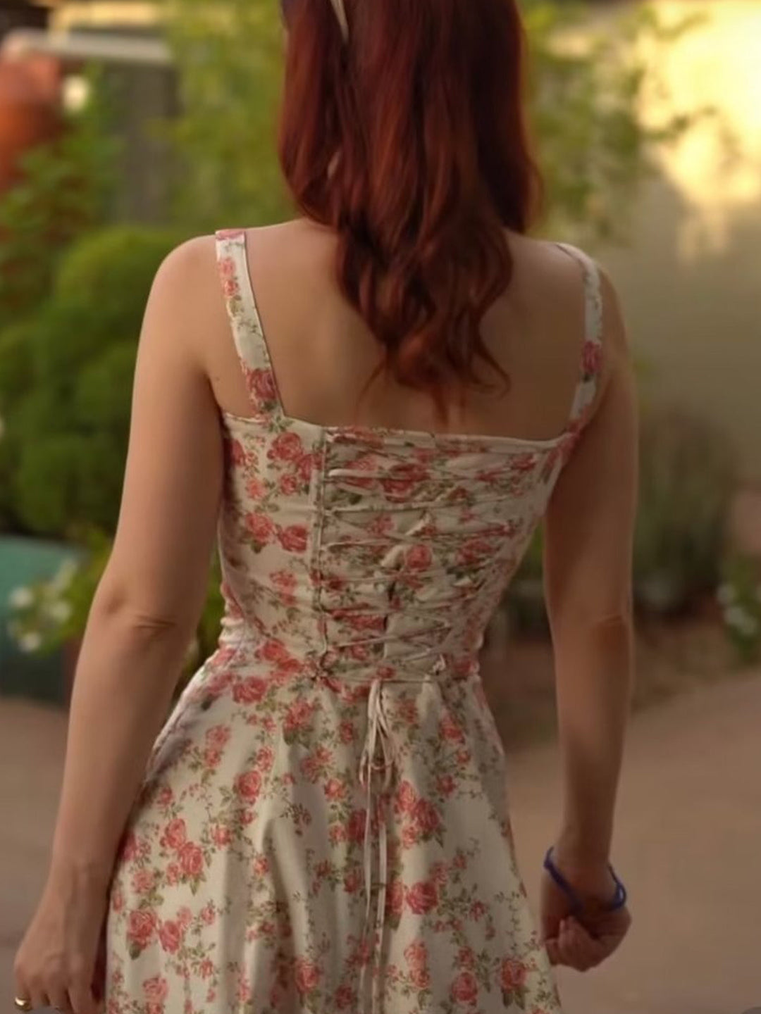 Rosela | Floral Split Dress