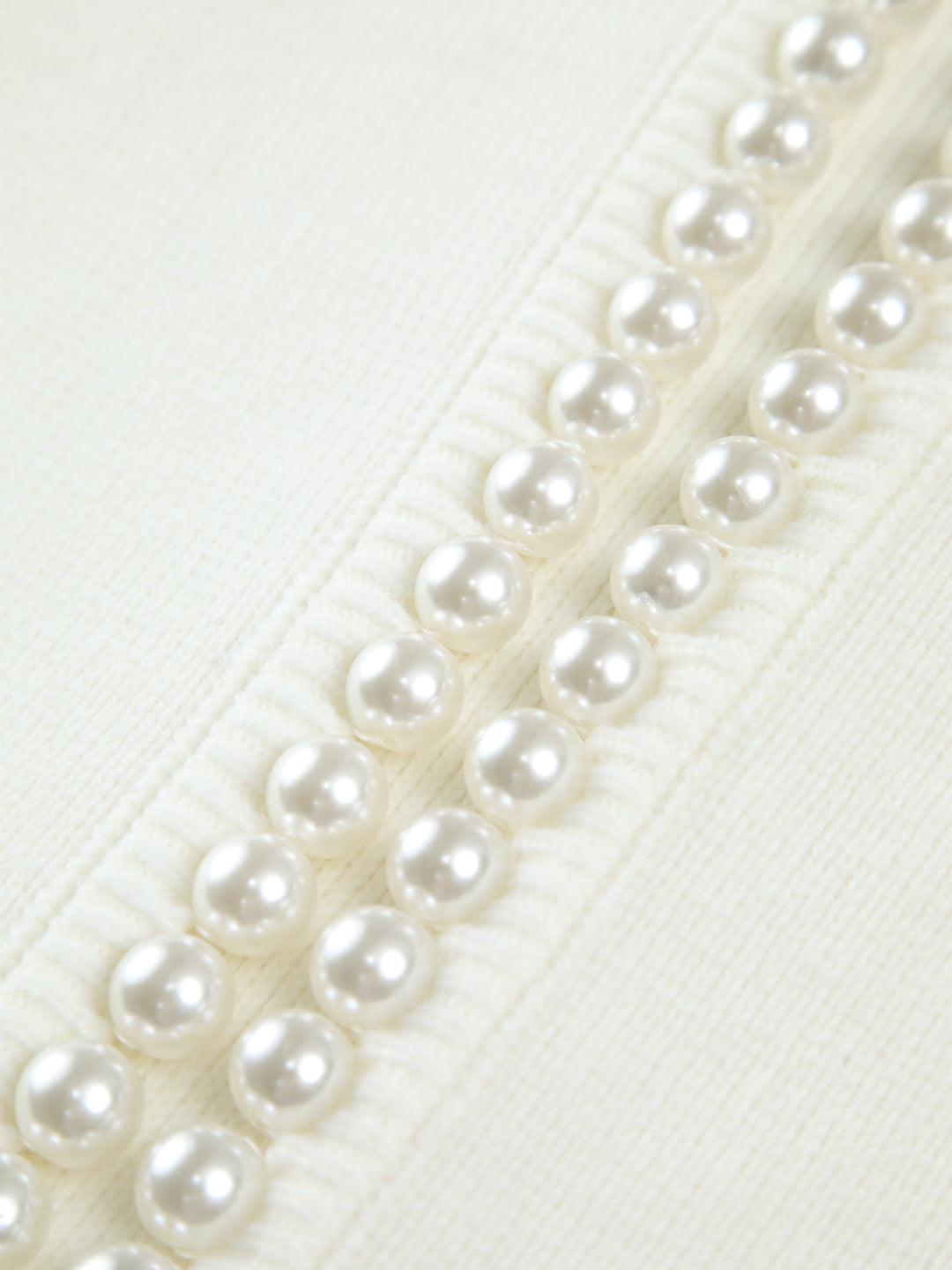 Elinae | Knitted Pearl Jacket