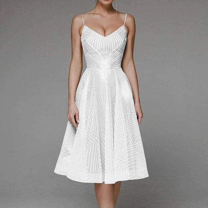 Avelis | Midi Dress