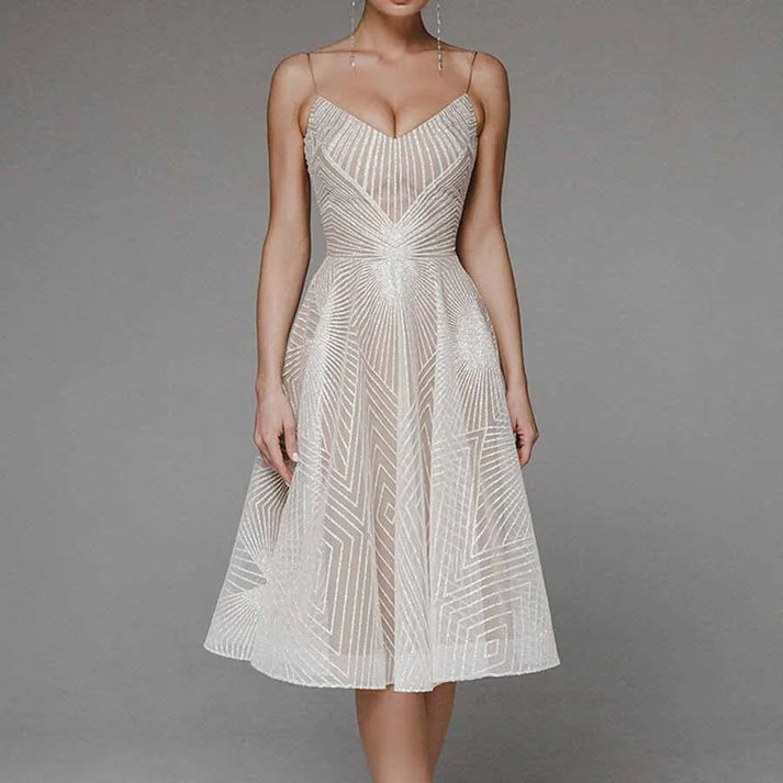 Avelis | Midi Dress
