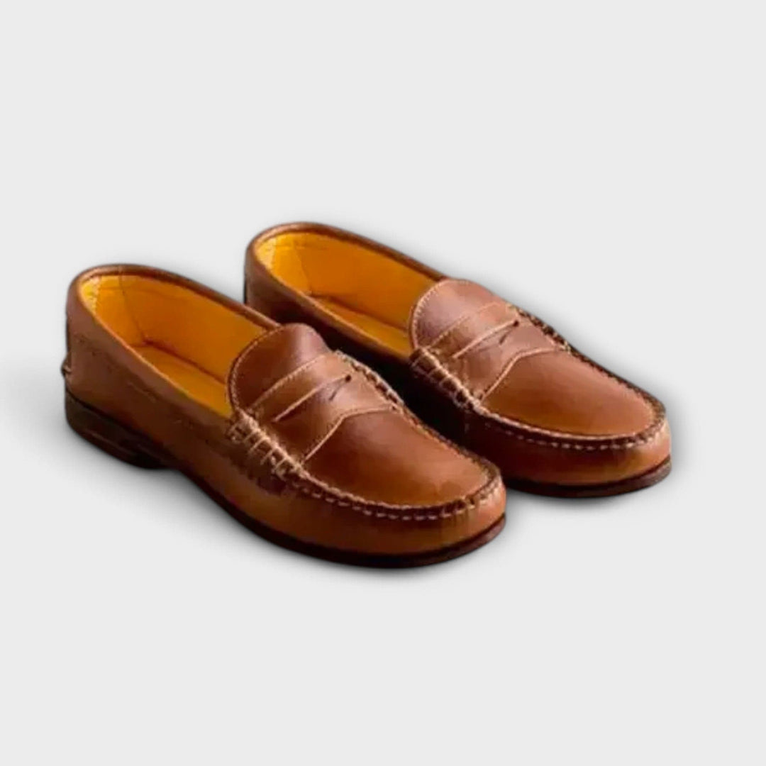 Amira | Classic Loafers