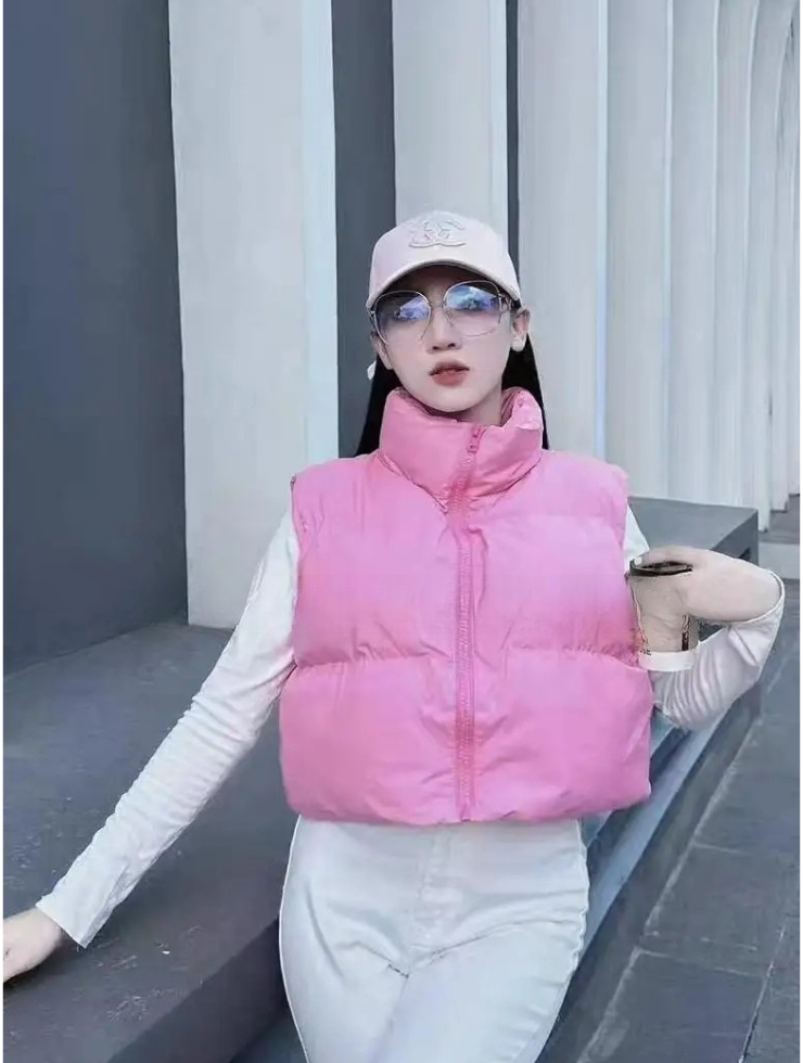 Lightweight Sleeveless Puffer