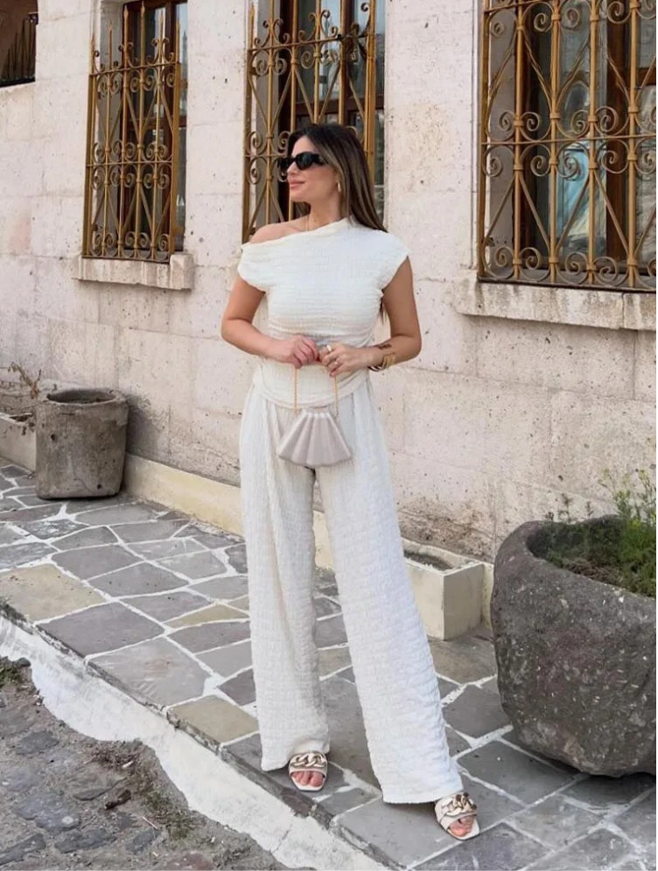 Carmen | Asymmetric Two-Piece Set