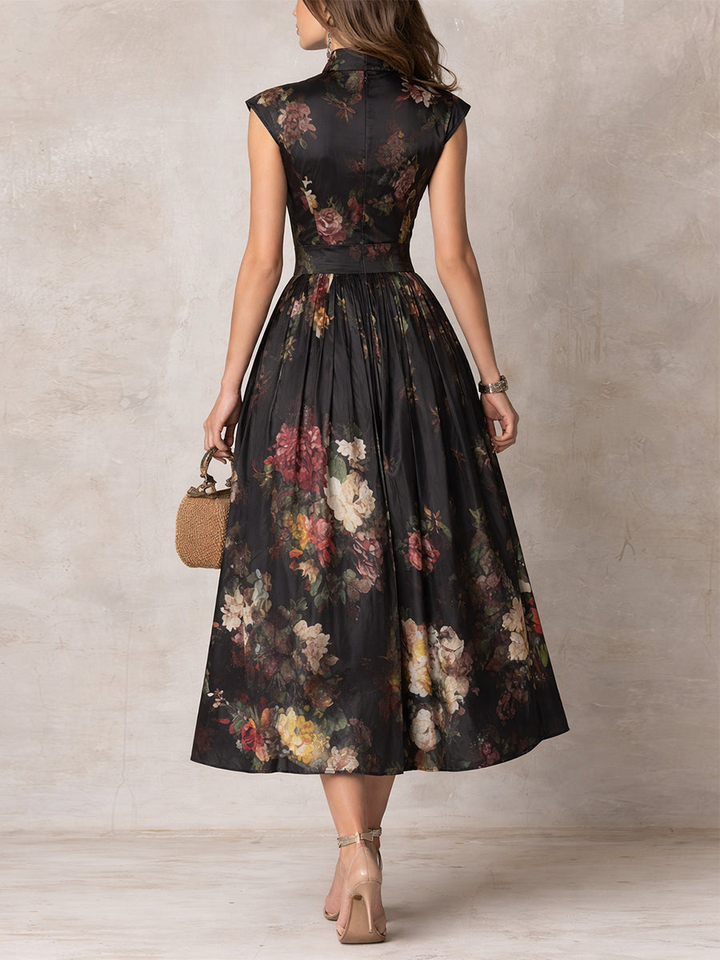 Noéline | Pleated Satin Midi Dress