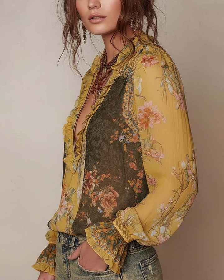 Solira | Floral Zip Blouse