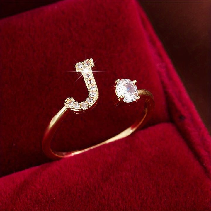 Avery | Initial Ring