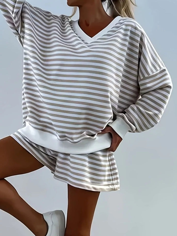 Laura | Striped Lounge Set