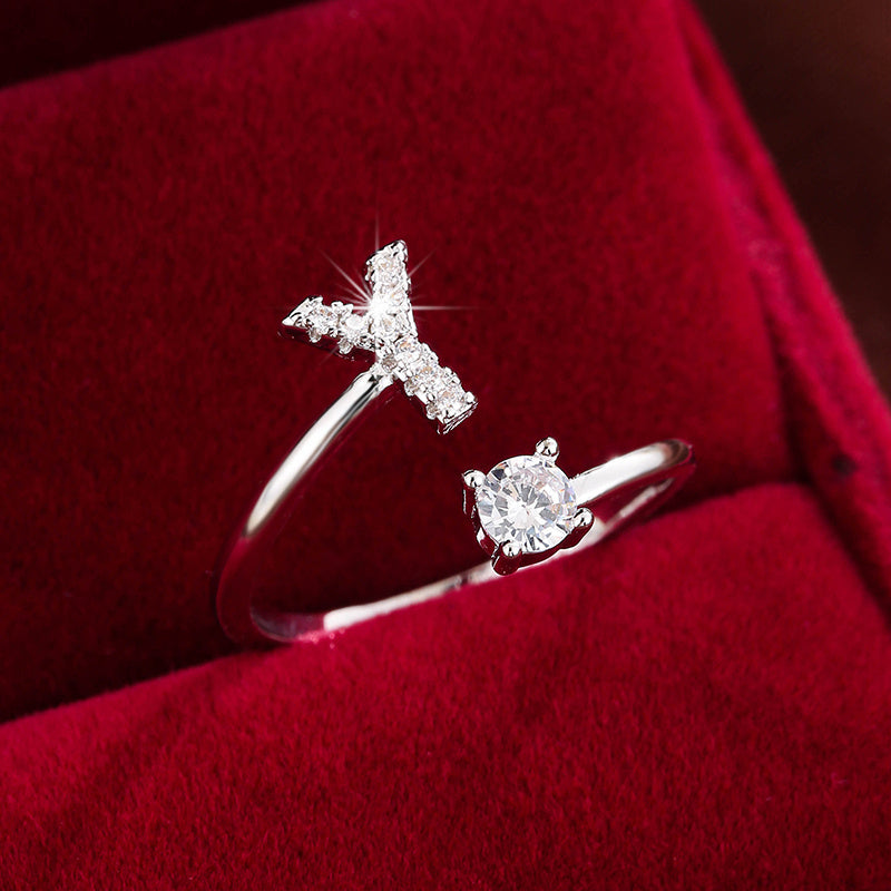 Avery | Initial Ring