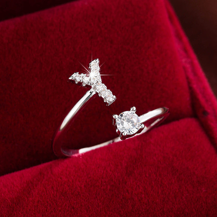 Avery | Initial Ring