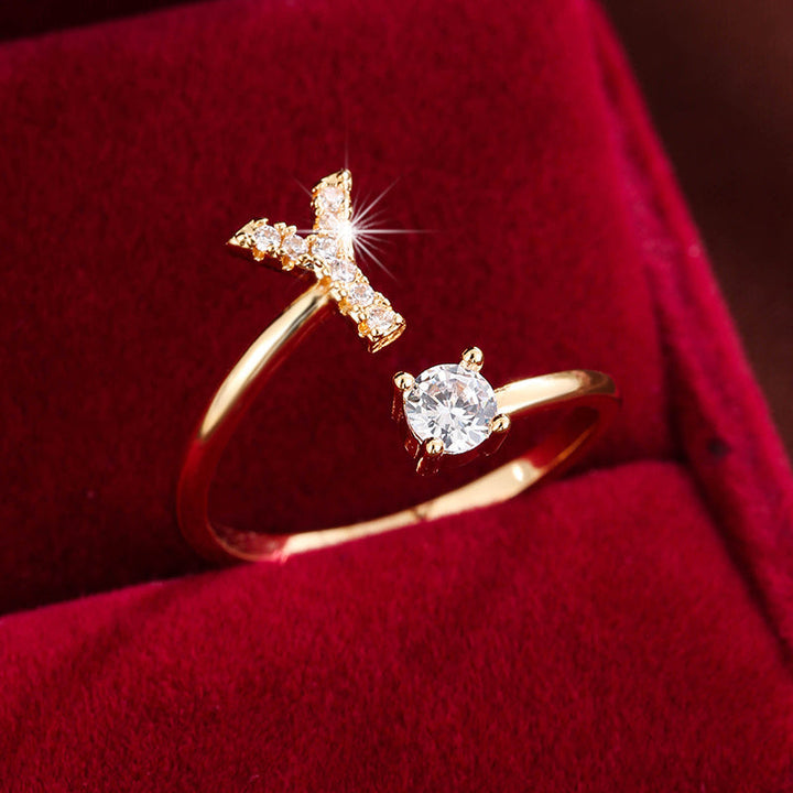 Avery | Initial Ring