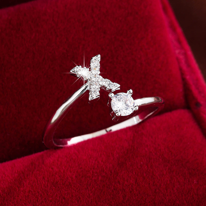 Avery | Initial Ring