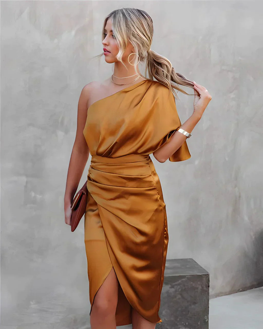 Ivy | One Shoulder Midi Dress