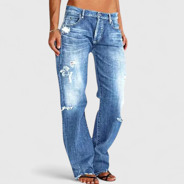 Kim | Distressed Jeans